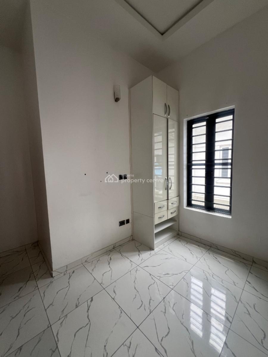 Well Maintained, Tastefully Finished Four (4) Bedroom Semi Detached, Osapa, Lekki, Lagos, Semi-detached Duplex for Rent