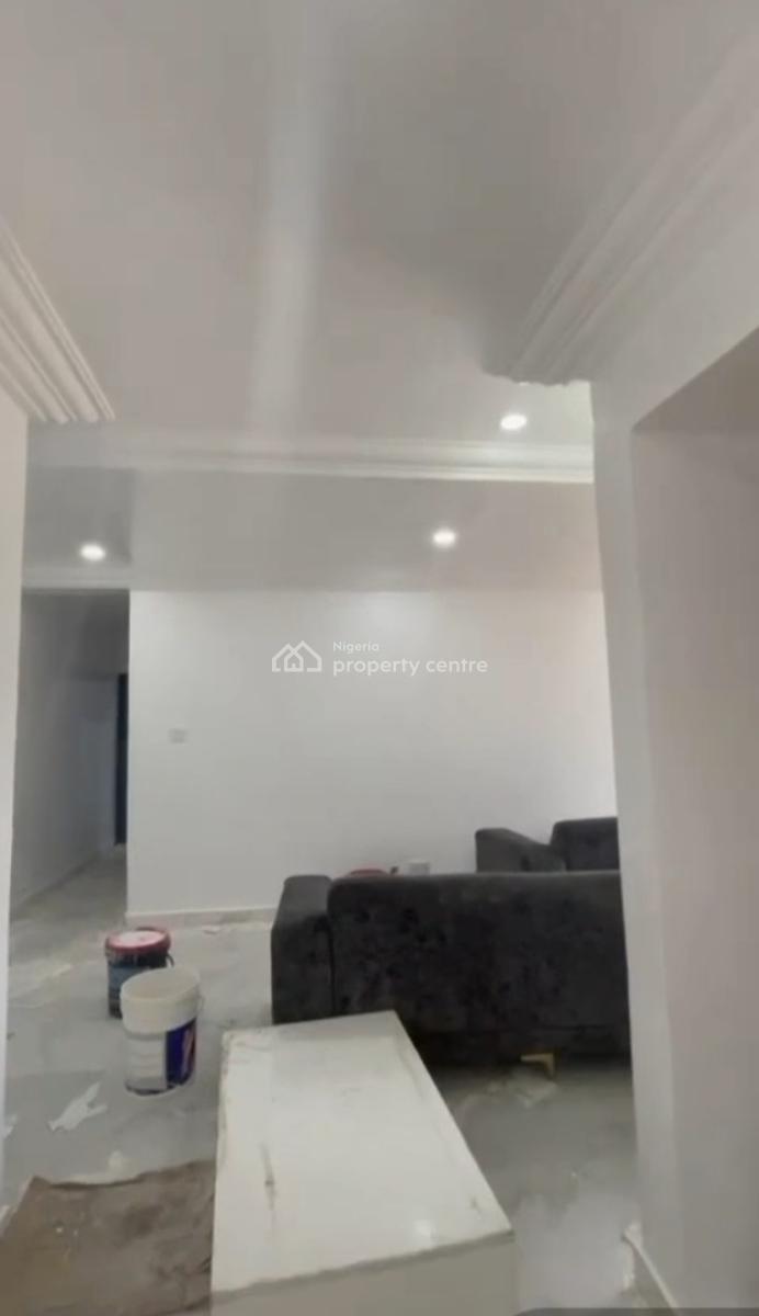 Well Renovated 2 Bedroom Flat Apartment, Chevron Alternative Route, Lekki, Lagos, Flat / Apartment for Rent