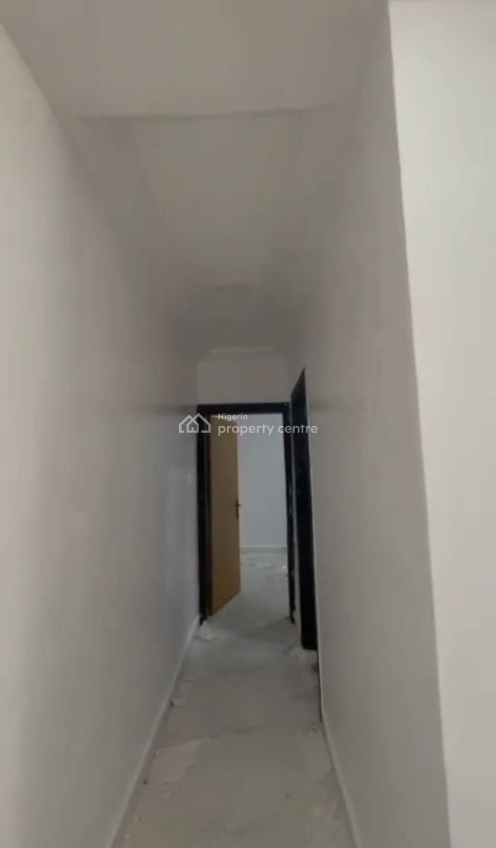 Well Renovated 2 Bedroom Flat Apartment, Chevron Alternative Route, Lekki, Lagos, Flat / Apartment for Rent