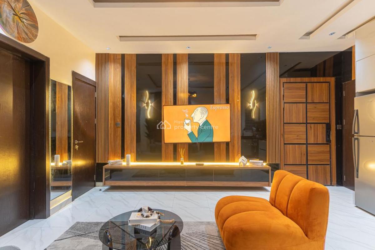 Brand-new Luxurious 2 Bedroom Apartment with Gymnasium and Starlink, Balcony,swimming Pool,playground and En-suite Rooms, Ikate, Lekki, Lagos, Flat / Apartment Short Let