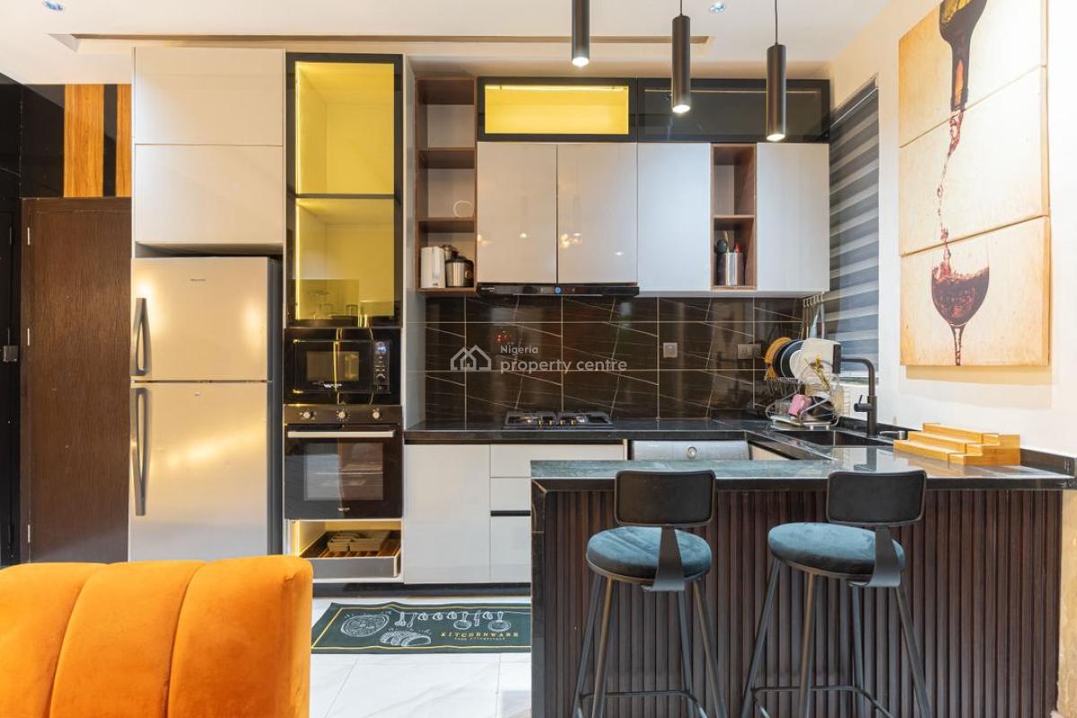 Brand-new Luxurious 2 Bedroom Apartment with Gymnasium and Starlink, Balcony,swimming Pool,playground and En-suite Rooms, Ikate, Lekki, Lagos, Flat / Apartment Short Let