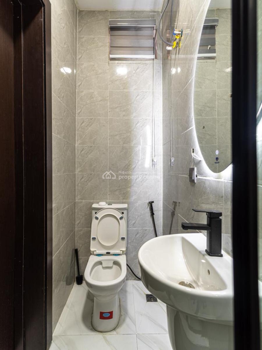 Brand-new Luxurious 2 Bedroom Apartment with Gymnasium and Starlink, Balcony,swimming Pool,playground and En-suite Rooms, Ikate, Lekki, Lagos, Flat / Apartment Short Let