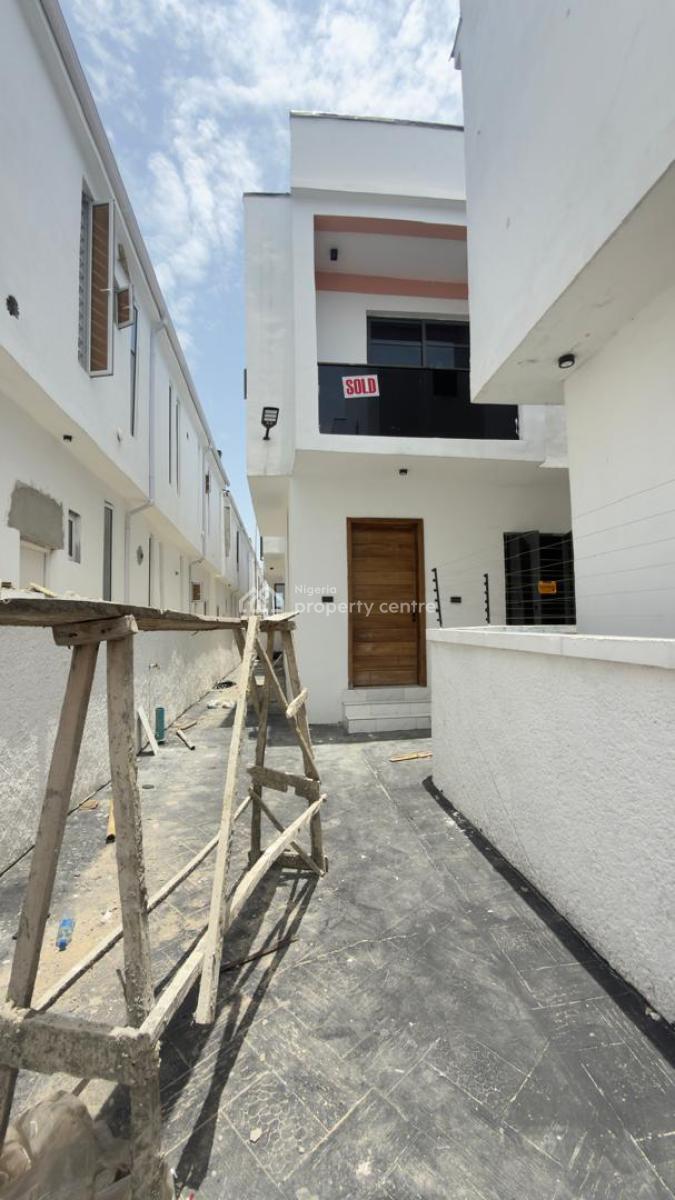 4 Bedroom, Ikota, Lekki, Lagos, Detached Duplex for Rent