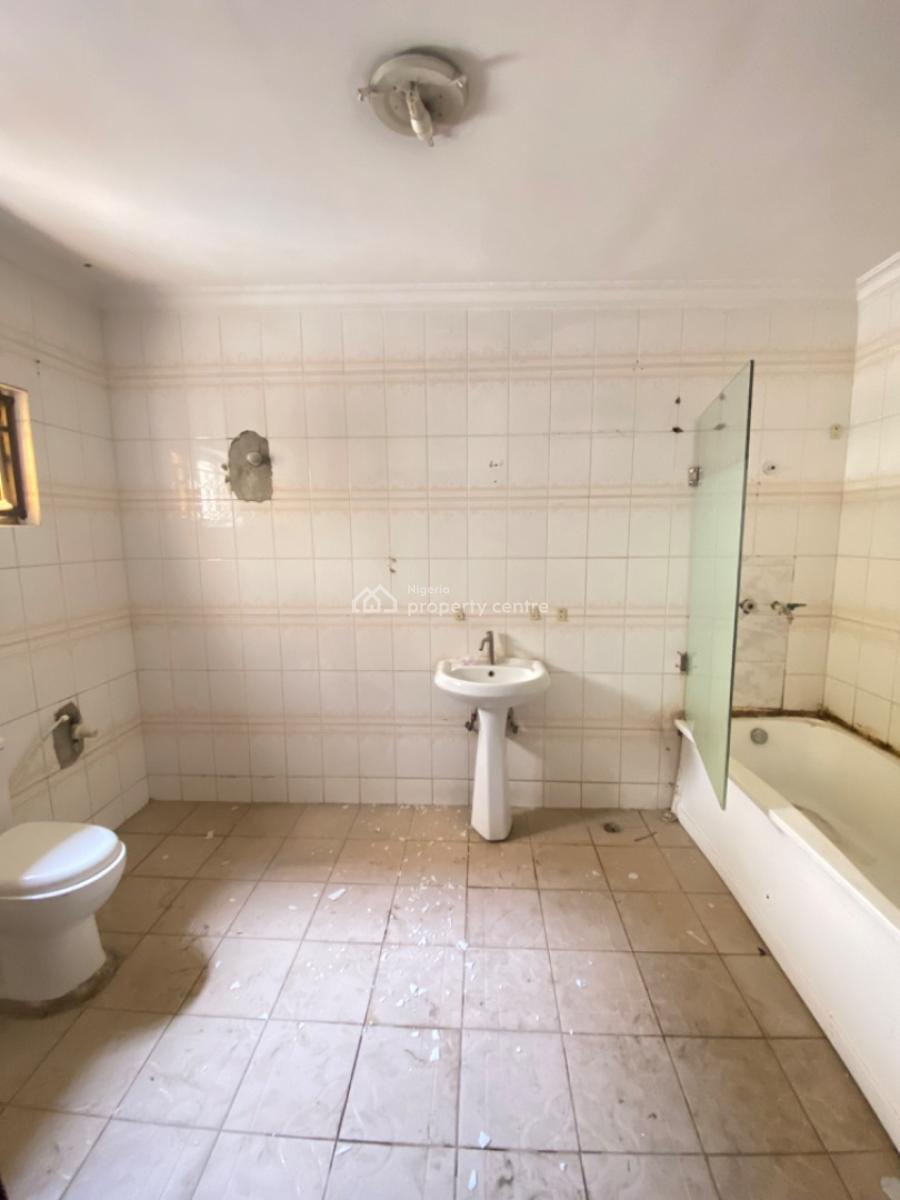 Spacious 5 Bedroom Semi Detached Duplex with 2 Rooms Bq  Available, Lekki Phase 1, Lekki Phase 1, Lekki, Lagos, Semi-detached Duplex for Rent