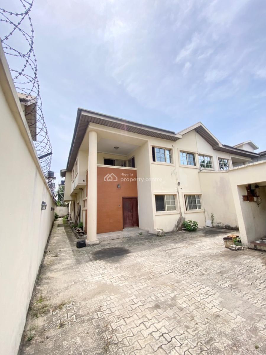 Spacious 5 Bedroom Semi Detached Duplex with 2 Rooms Bq  Available, Lekki Phase 1, Lekki Phase 1, Lekki, Lagos, Semi-detached Duplex for Rent