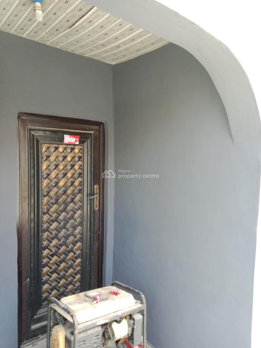 Lovely 1 Room Apartment, Macaulay Igbogbo, Ikorodu, Lagos, Flat / Apartment for Rent