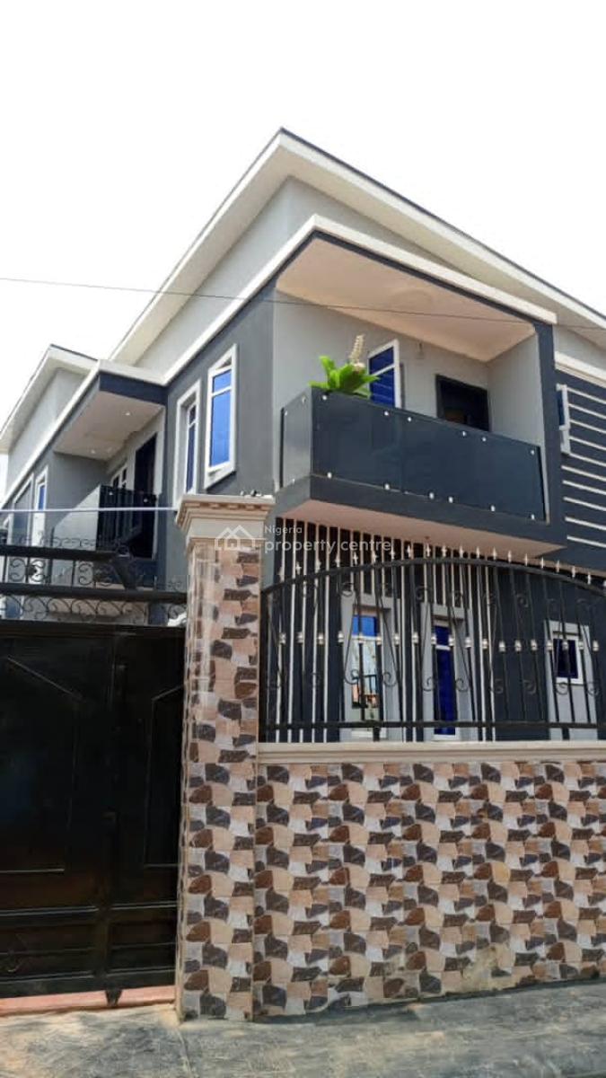 Newly Clean and Sharp   2 Bedroom Flat, Ojodu Berger, Ojodu, Lagos, Flat / Apartment for Rent