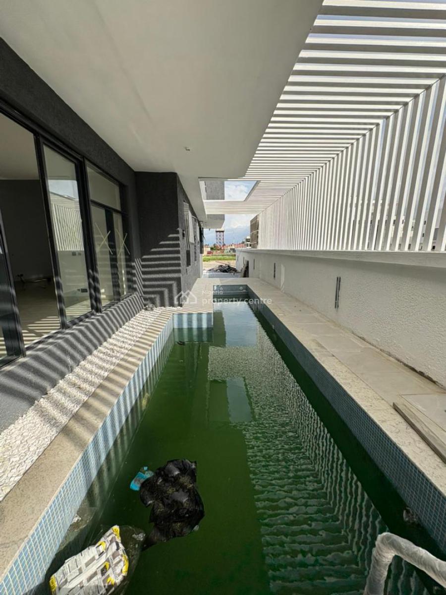 5 Bedroom Semi-detached with Bq, Lekki, Lagos, Semi-detached Duplex for Sale