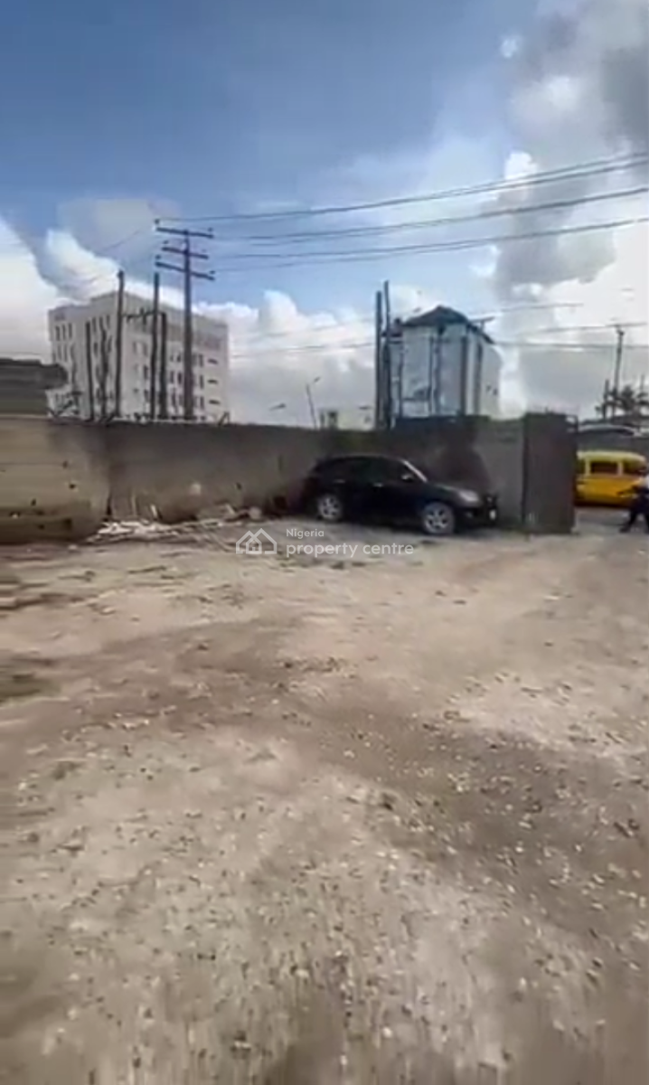 Bare Land Measuring 700sqm, Oba Akran, Ikeja, Lagos, Commercial Land for Sale