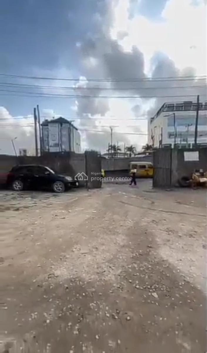 Bare Land Measuring 700sqm, Oba Akran, Ikeja, Lagos, Commercial Land for Sale