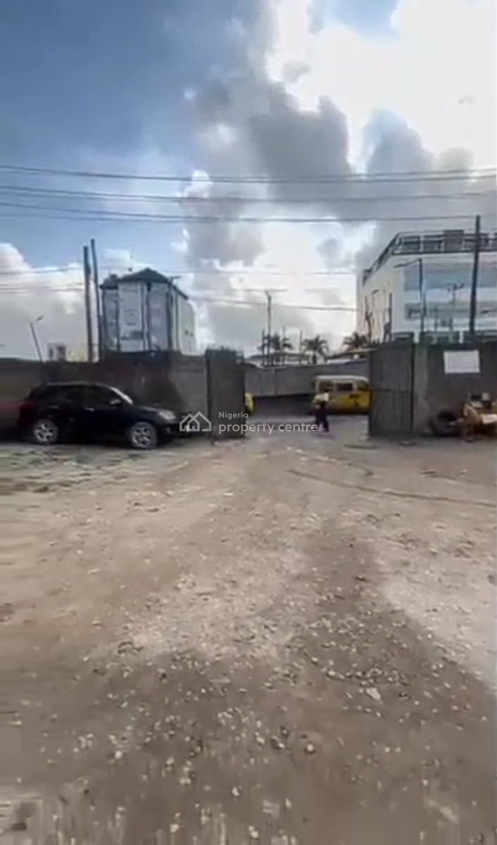 Bare Land Measuring 700sqm, Oba Akran, Ikeja, Lagos, Commercial Land for Sale