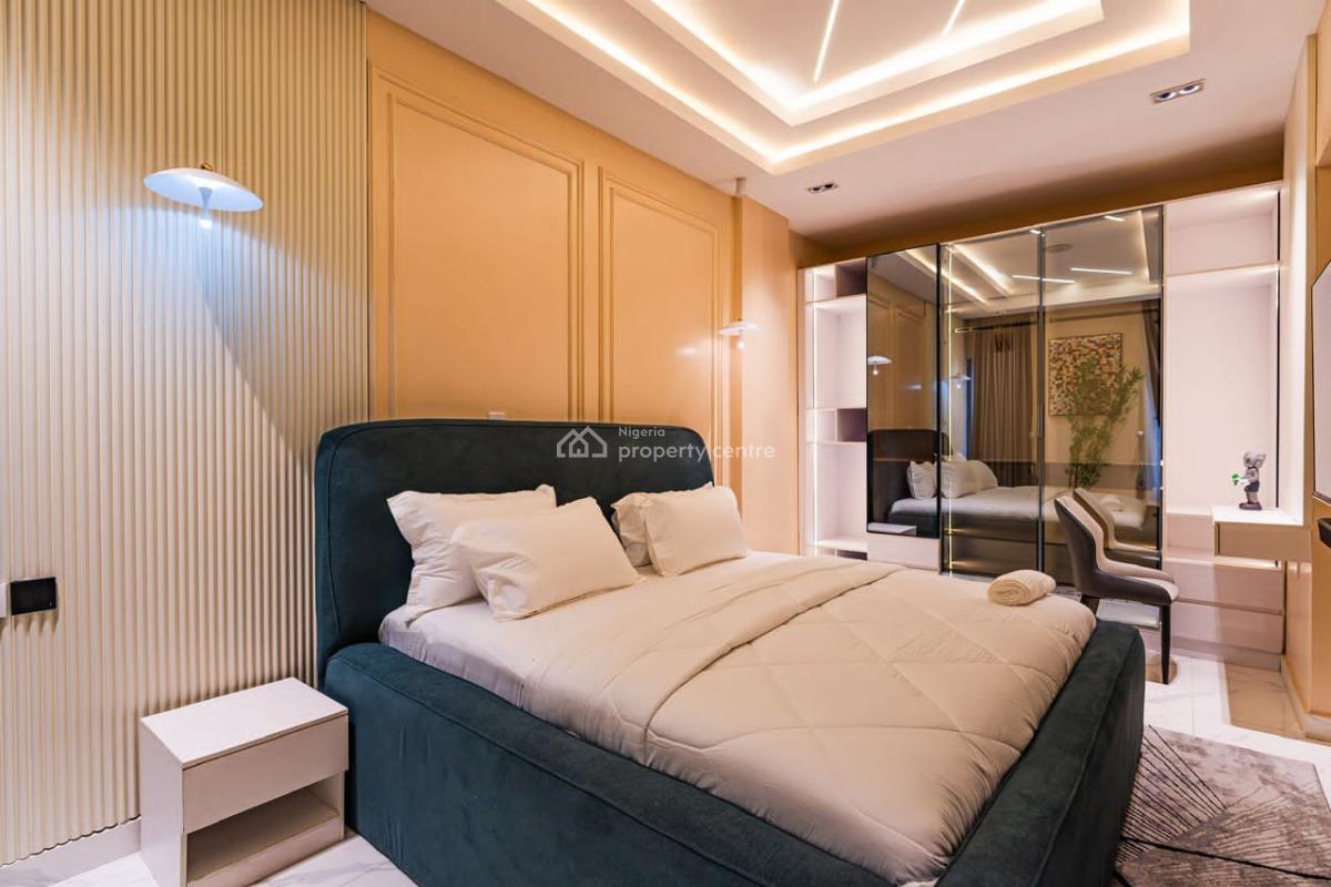 Luxury 2 Bedroom Apartment with Housekeeping and Indoor, Alexa,starlink,elevator,ps5 ,automated Curtains, Lekki Phase 1, Lekki, Lagos, Flat / Apartment Short Let