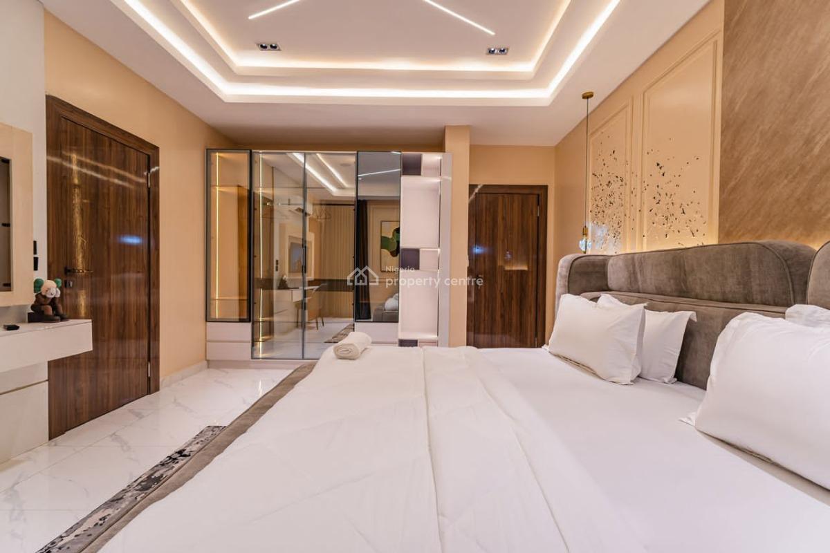 Luxury 2 Bedroom Apartment with Housekeeping and Indoor, Alexa,starlink,elevator,ps5 ,automated Curtains, Lekki Phase 1, Lekki, Lagos, Flat / Apartment Short Let