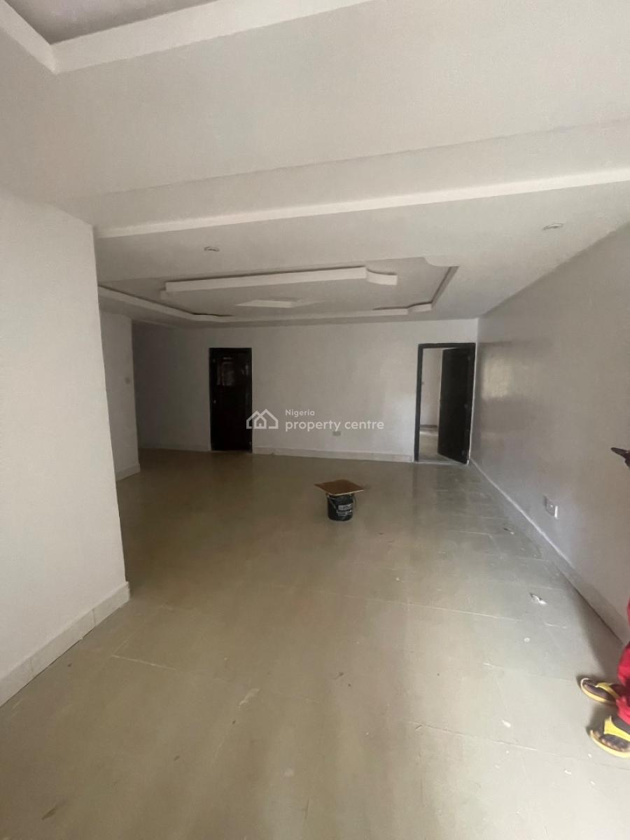 Spacious 3 Bedroom Apartment, in a Secured Estate, Gbagada, Lagos, Flat / Apartment for Rent