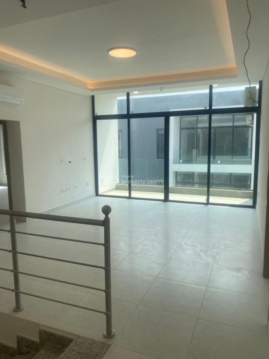 Luxury 4 Bedroom Semi Detached Duplex, Maiyegun Beach Estate, Jakande, Lekki, Lagos, Semi-detached Duplex for Rent