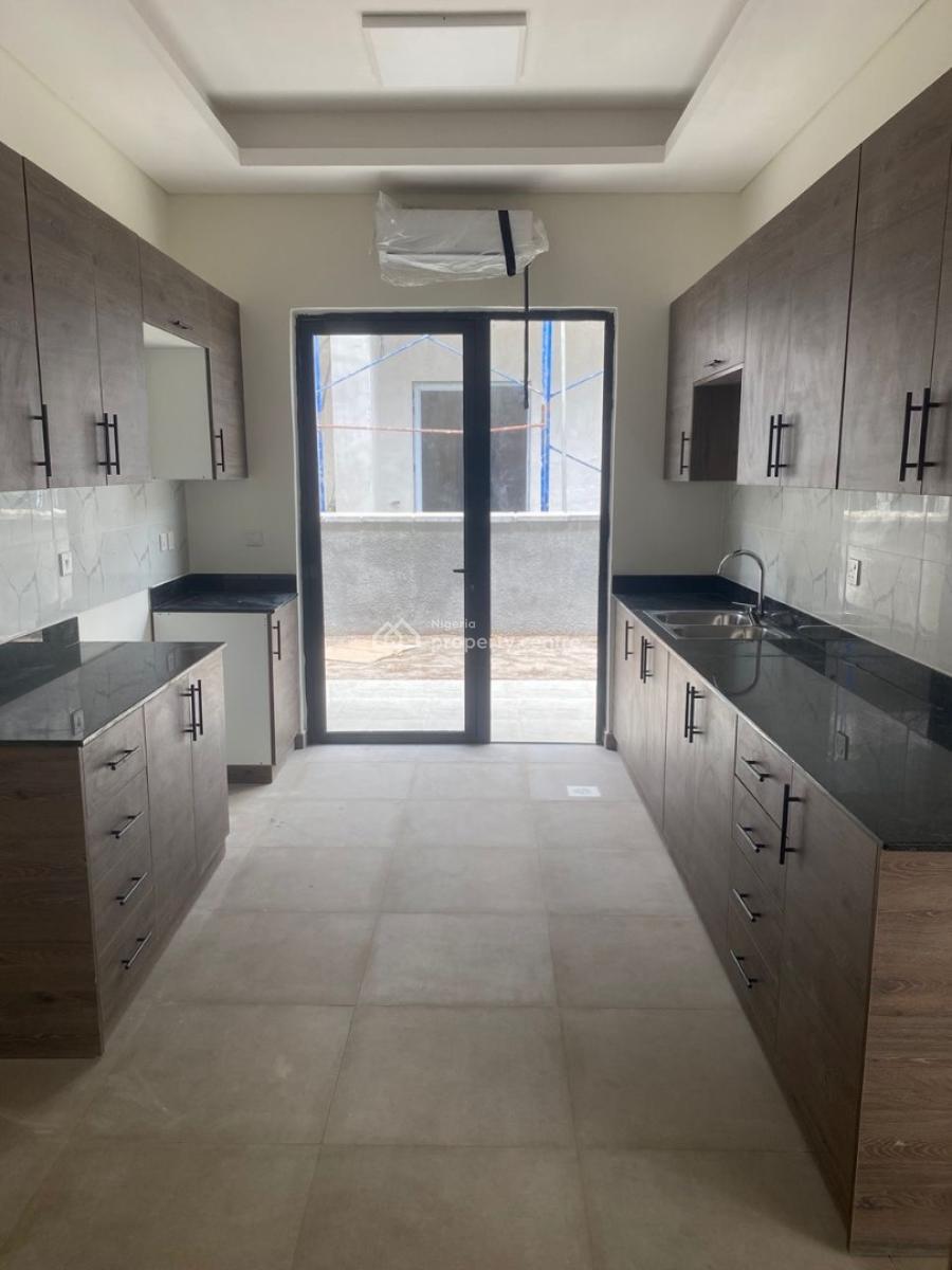 Luxury 4 Bedroom Semi Detached Duplex, Maiyegun Beach Estate, Jakande, Lekki, Lagos, Semi-detached Duplex for Rent