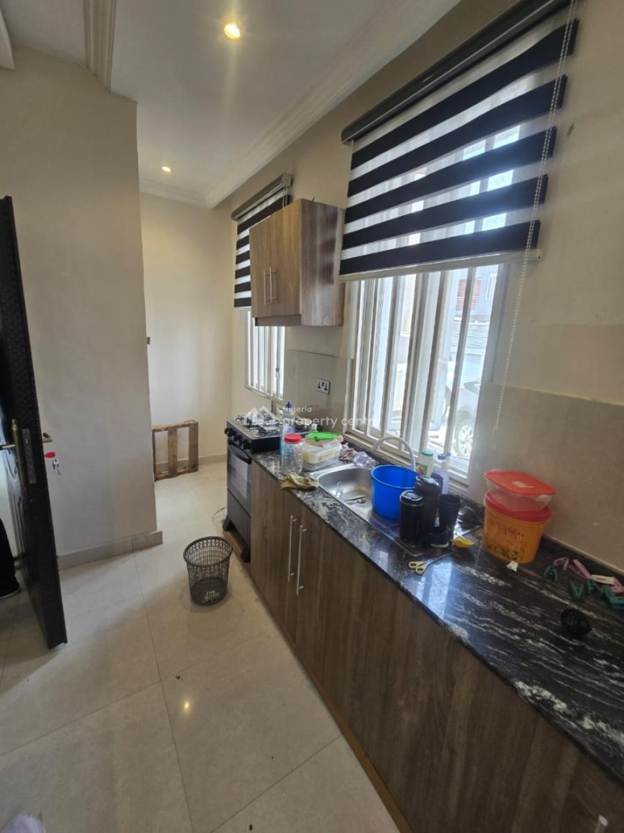 Spacious 1-bedroom Apartment, Off Freedom Way, Lekki Phase 1, Lekki, Lagos, Mini Flat (room and Parlour) for Rent