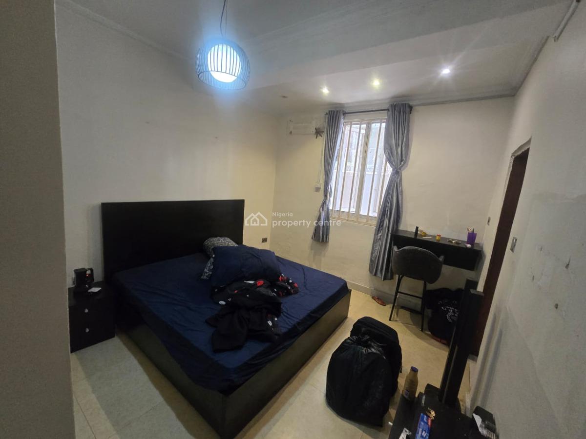 Spacious 1-bedroom Apartment, Off Freedom Way, Lekki Phase 1, Lekki, Lagos, Mini Flat (room and Parlour) for Rent