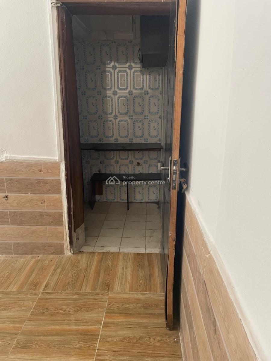 a Room Self Apartment, Lekki Proper, Lekki Phase 1, Lekki, Lagos, Self Contain (single Rooms) for Rent