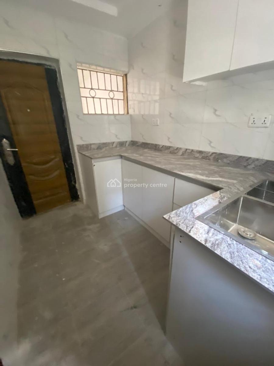 Downstairs 2 Bedroom Apartment, Treasure Estate, Sangotedo, Ajah, Lagos, Flat / Apartment for Rent