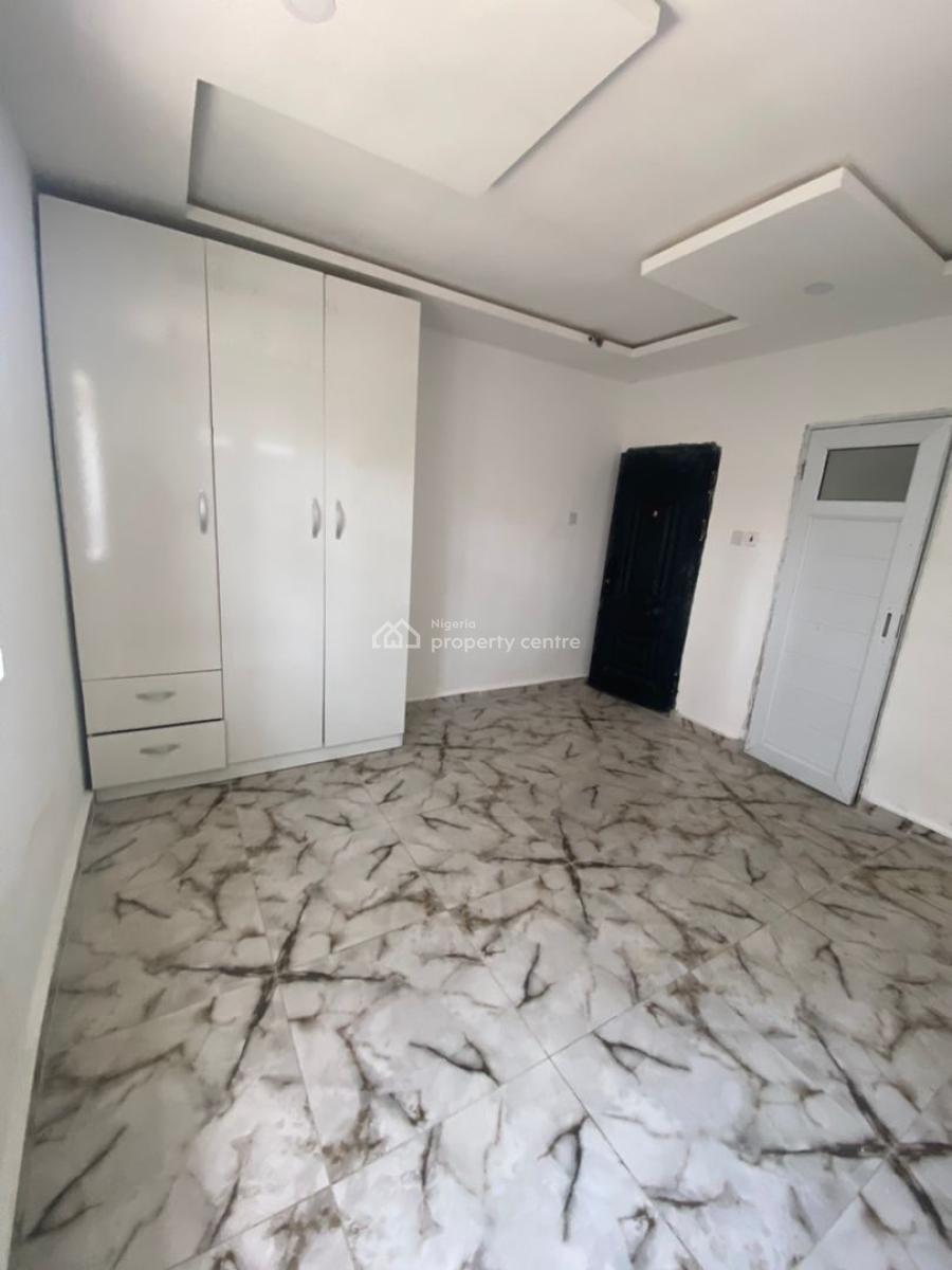 Downstairs 2 Bedroom Apartment, Treasure Estate, Sangotedo, Ajah, Lagos, Flat / Apartment for Rent