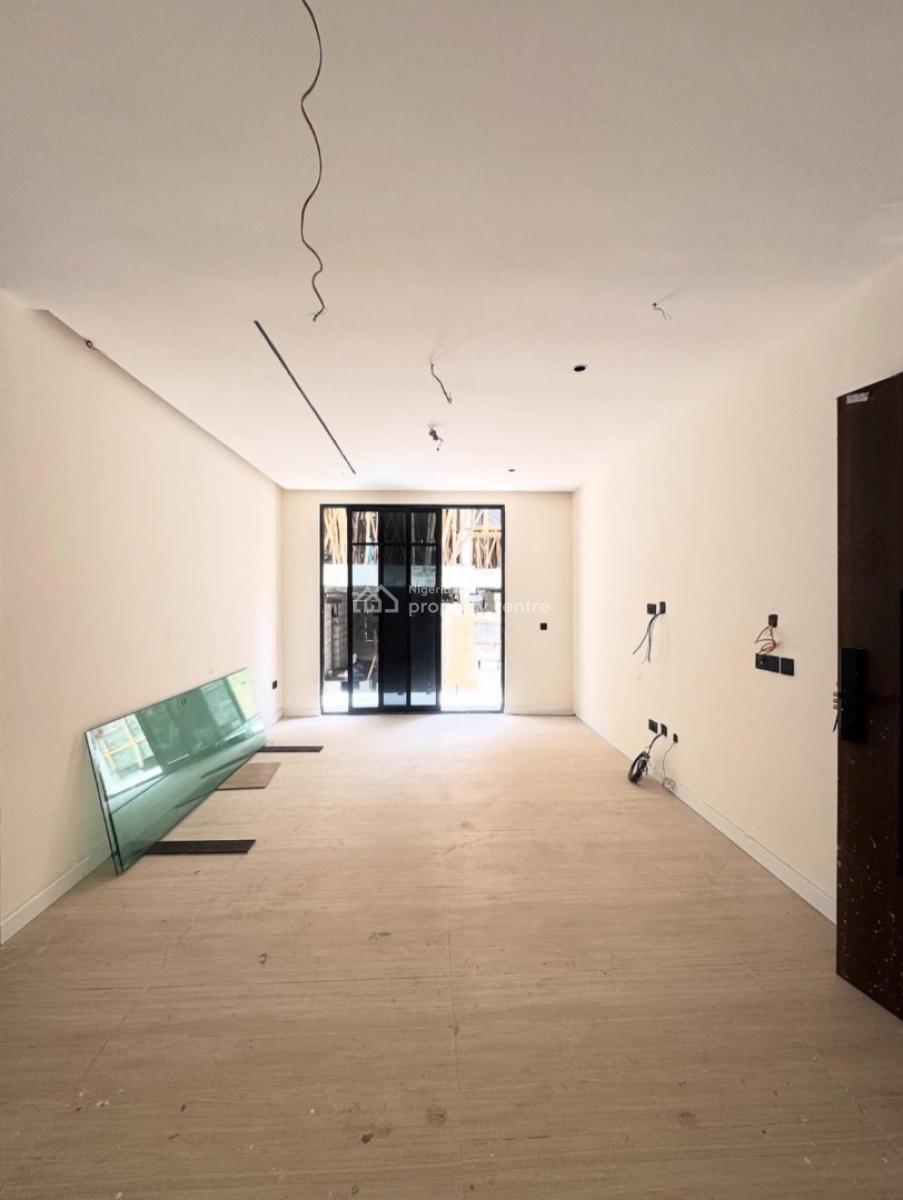 Newly Built 2 Bedroom Apartment, Ikate, Lekki, Lagos, Block of Flats for Sale