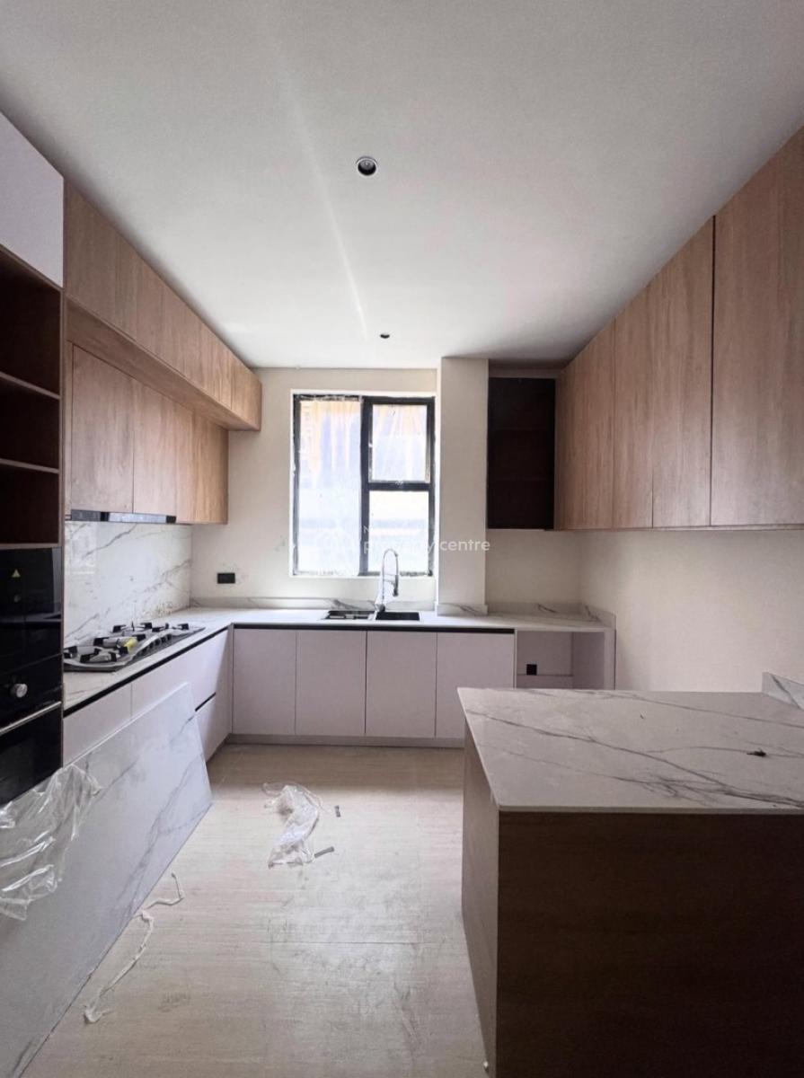 Newly Built 2 Bedroom Apartment, Ikate, Lekki, Lagos, Block of Flats for Sale