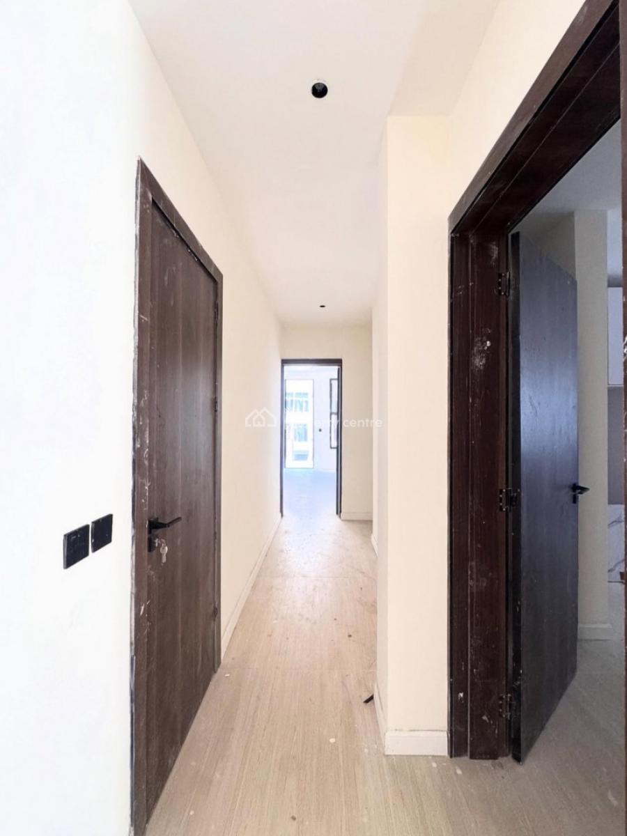 Newly Built 2 Bedroom Apartment, Ikate, Lekki, Lagos, Block of Flats for Sale