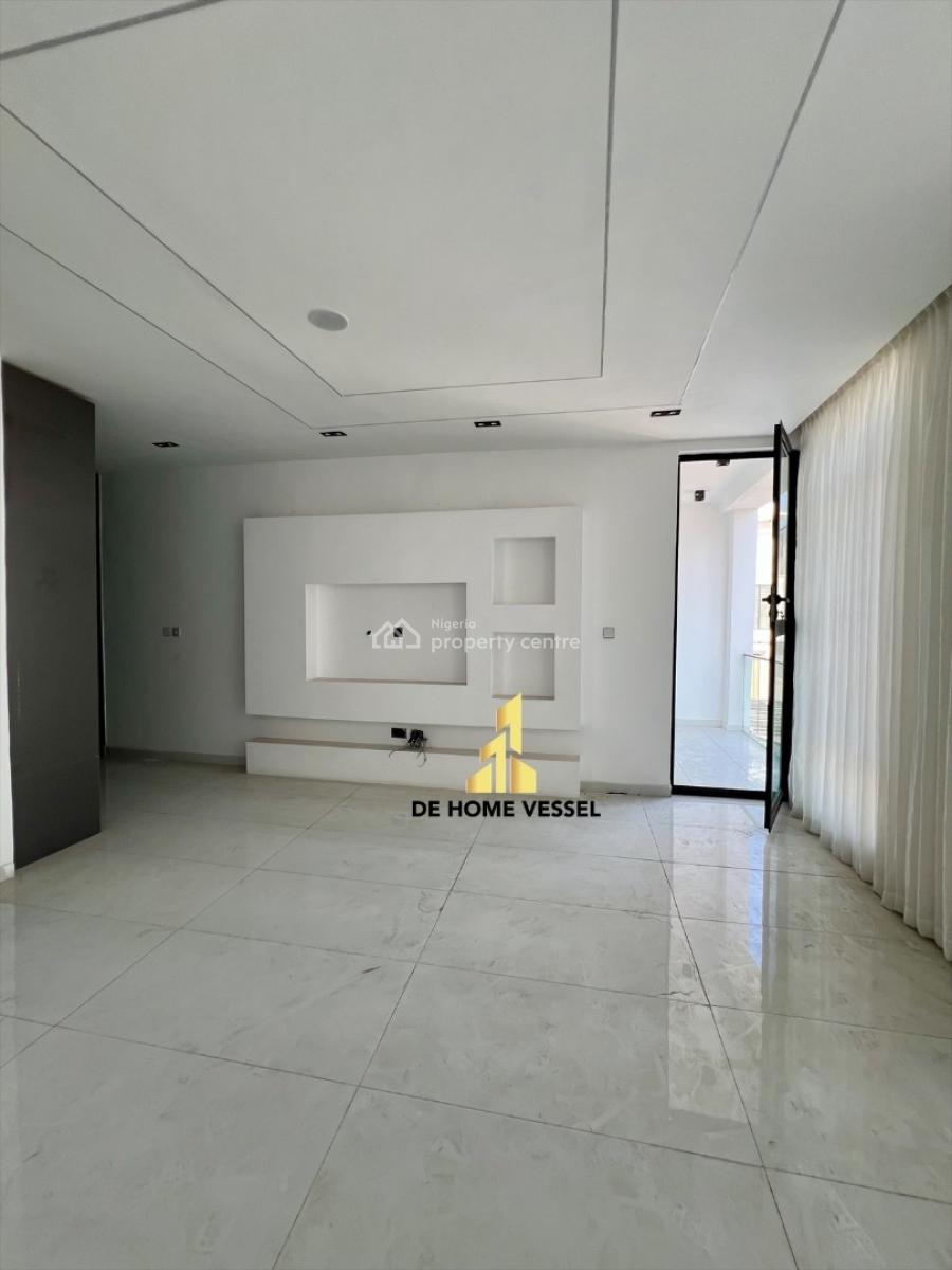 Decently Built 5 Bed Luxury Fully Detached Home, Chevron, Lekki, Lagos, Detached Duplex for Sale