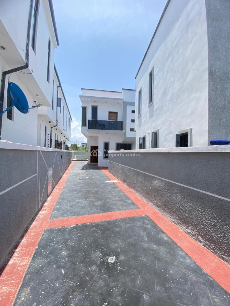 4bedroom Fully Detached Duplex with Bq and Swimming Pool in an Estate., Orchid Road, Lekki, Lagos, Detached Duplex for Sale