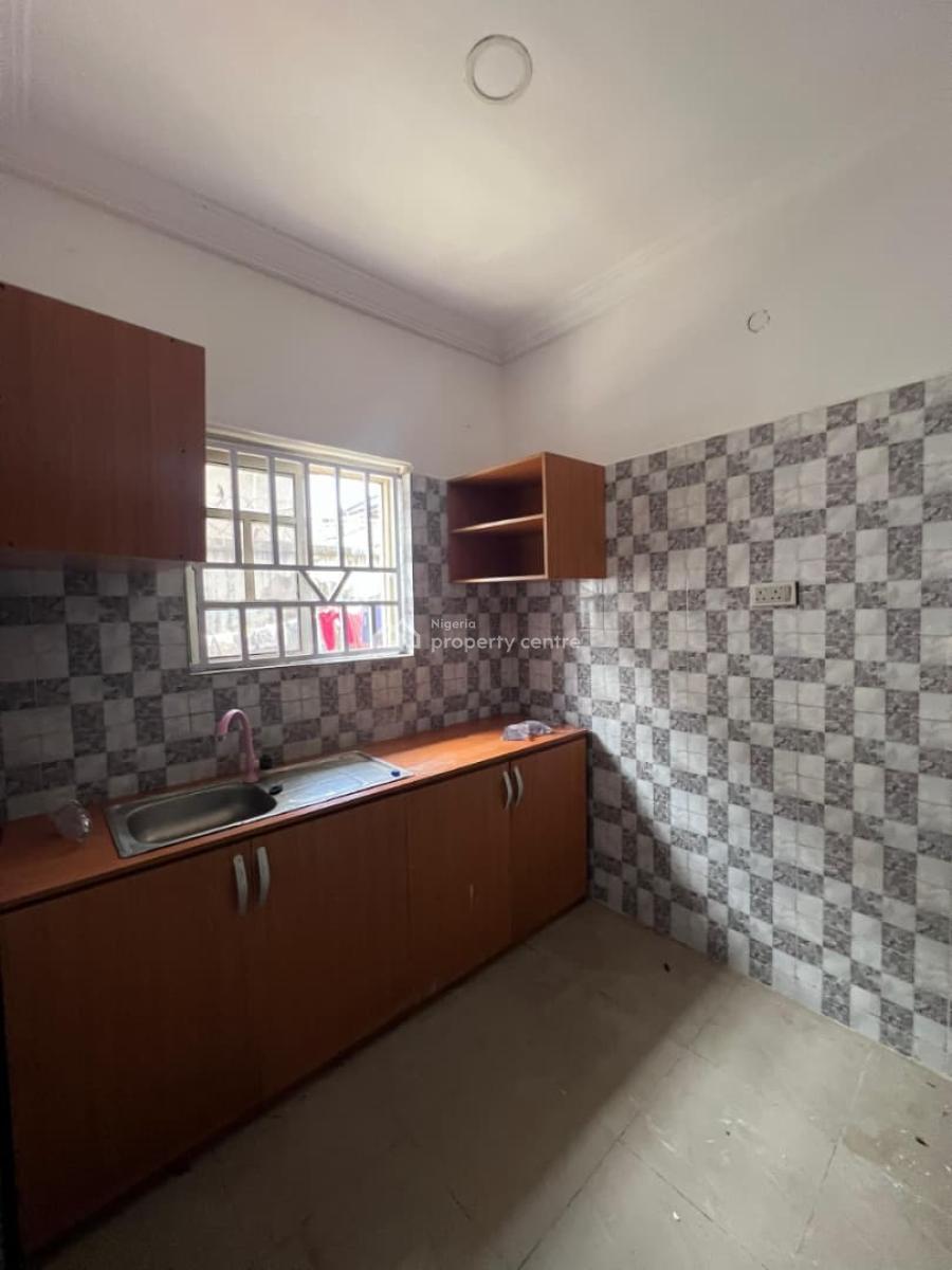 Neatly Used 1 Bedroom Flat, Thera Annex, Blenco Lane, Ajah, Lagos, Flat / Apartment for Rent