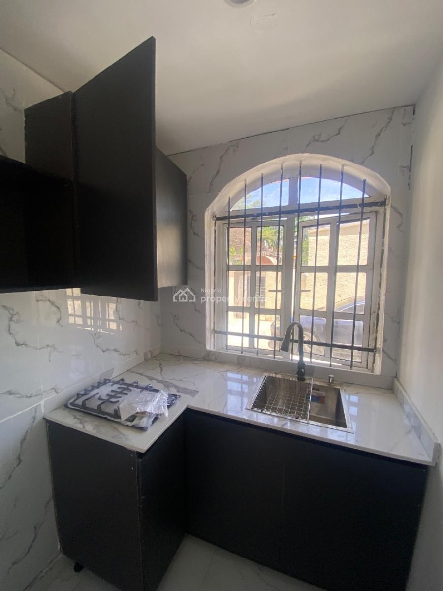 Mini Flat Available in a Good Neighbourhood, Oniru, Victoria Island (vi), Lagos, Mini Flat (room and Parlour) for Rent