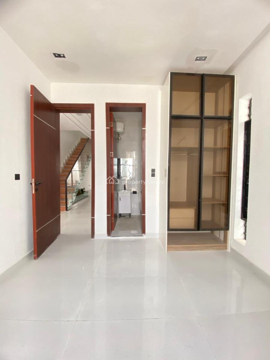 5bedroom Fully Detached Duplex with Bq and Swimming Pool, Orchid Rd, Lekki, Lagos, Detached Duplex for Sale