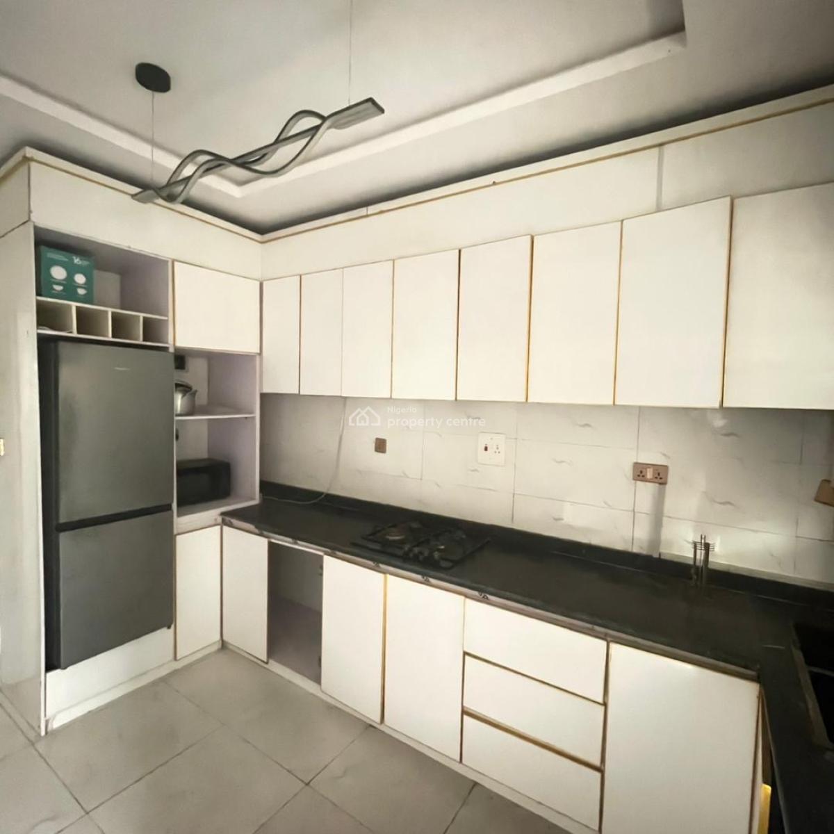 2 Bedrooms Terraced Duplex with Bq Available, Nike Art Gallery, Lekki, Lagos, Terraced Duplex for Rent