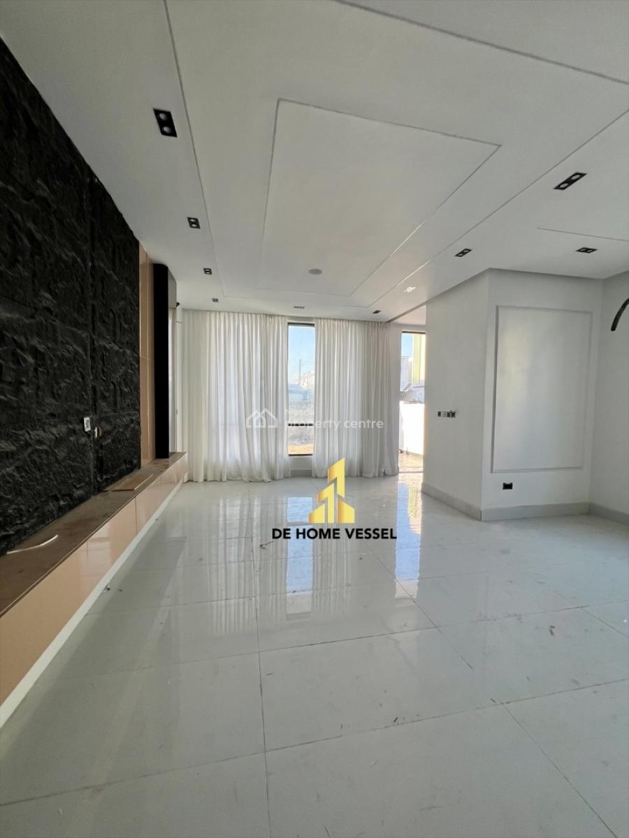 Beautifully Carved 4 Bed Semi Detached Home with Bq, Chevron, Lekki, Lagos, Semi-detached Duplex for Sale