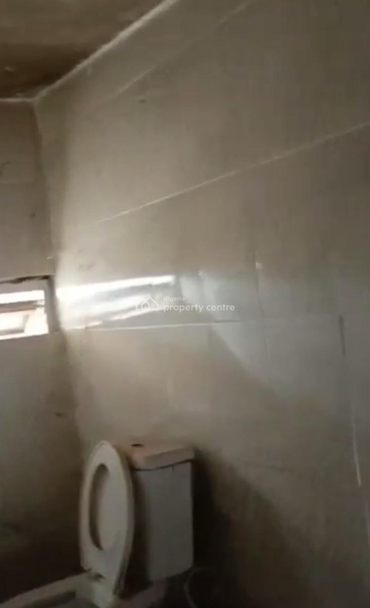 Exraordinary Massively Spacious Double Shop Space, Okeira, Ogba, Ikeja, Lagos, Shop for Rent