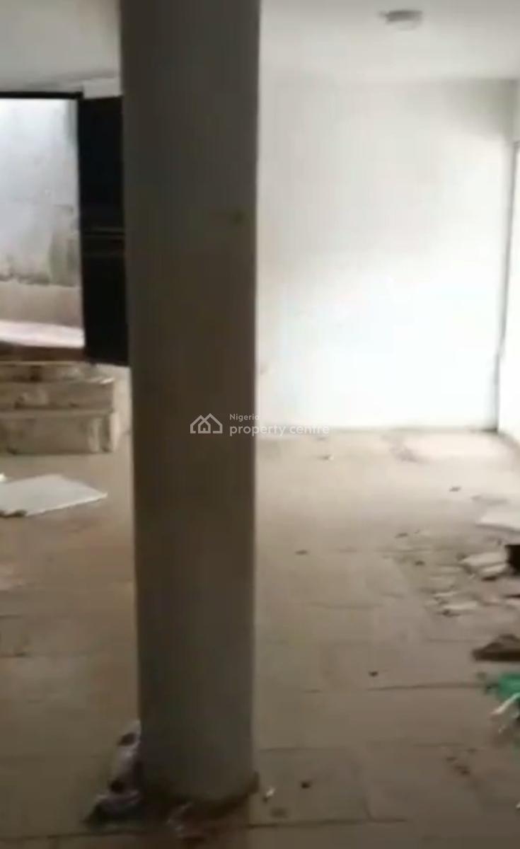 Exraordinary Massively Spacious Double Shop Space, Okeira, Ogba, Ikeja, Lagos, Shop for Rent