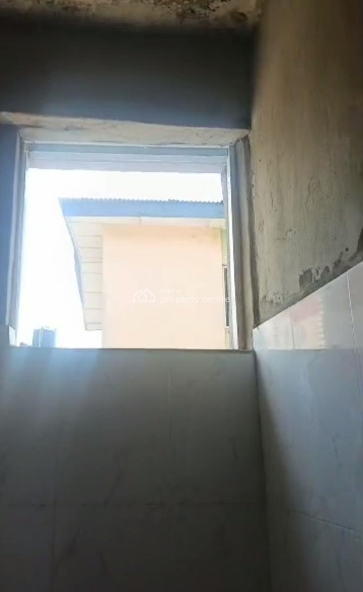 a Massively Spacious Office Space, Ebutte Meta, Adekunle, Yaba, Lagos, Office Space for Rent