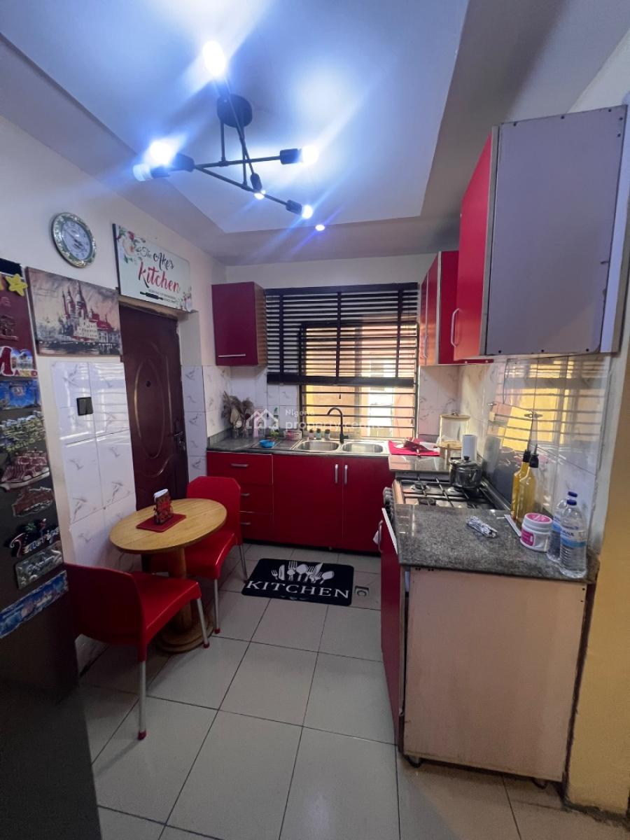 3 Bedroom Flat, Bode Thomas, Surulere, Lagos, Flat / Apartment for Rent