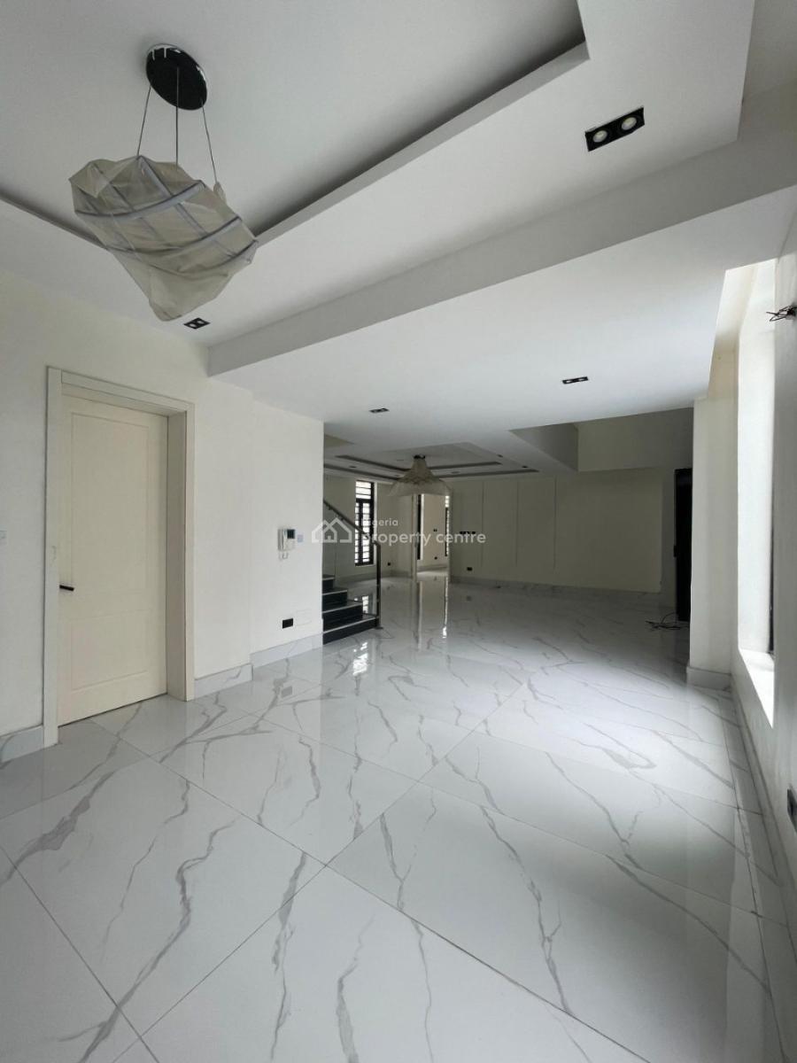 Beautifully Spacious 5bedroom Detached Duplex, Lekki Phase 1, Lekki, Lagos, Detached Duplex for Sale
