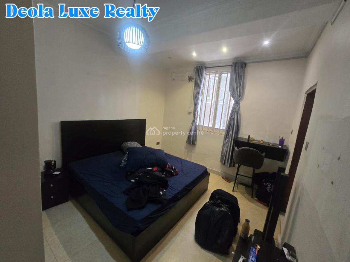Just Out, Spacious One-bedroom Flat Apartment  Shower Cubicle, Off Freedom Way, Lekki Phase 1, Lekki, Lagos, Mini Flat (room and Parlour) for Rent