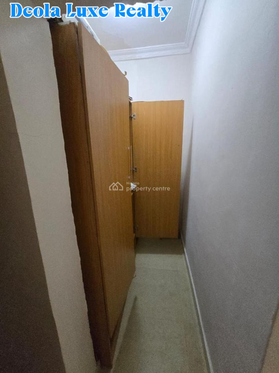 Just Out, Spacious One-bedroom Flat Apartment  Shower Cubicle, Off Freedom Way, Lekki Phase 1, Lekki, Lagos, Mini Flat (room and Parlour) for Rent