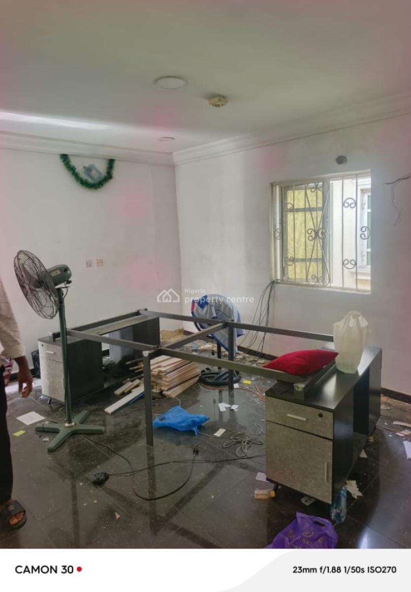 Commercial 6 Bedroom with Bq for Fast Fingers, Lekki Phase 1, Lekki, Lagos, Commercial Property for Rent