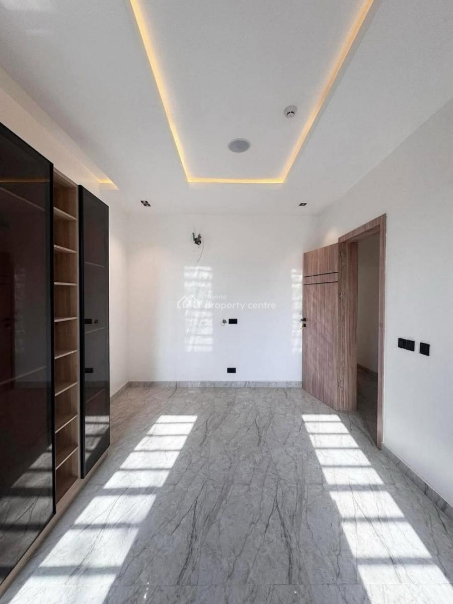 Lovely 4 Bedroom Terrace, Lekki Phase 1, Lekki, Lagos, House for Rent