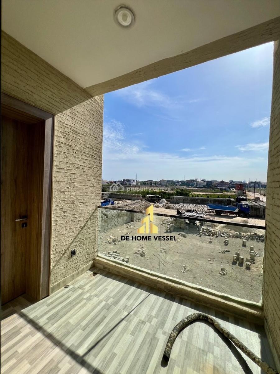 Beautifully Carved Luxury 2 Bedroom Apartment with  Elevator, Lekki Phase 1, Lekki, Lagos, Flat / Apartment for Sale