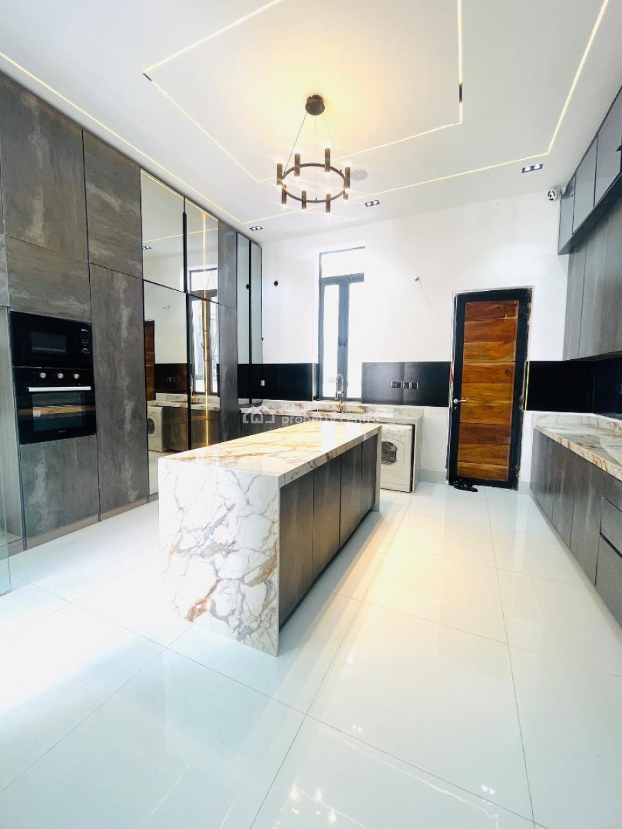 5-bedroom Fully Detached Duplex with Bq & Swimming Pool -- ₦400m Locate, Lekki, Lagos, Detached Duplex for Sale