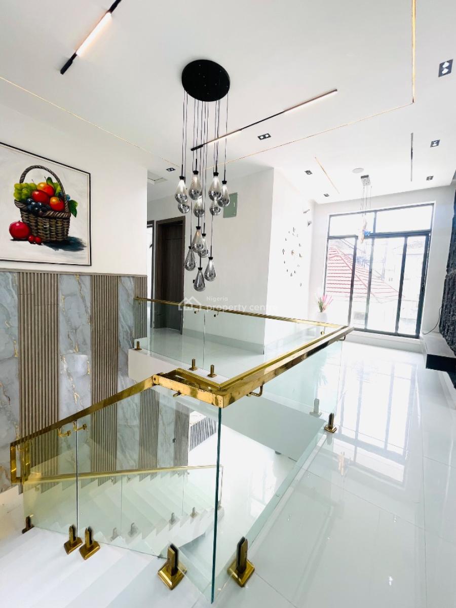 5-bedroom Fully Detached Duplex with Bq & Swimming Pool -- ₦400m Locate, Lekki, Lagos, Detached Duplex for Sale