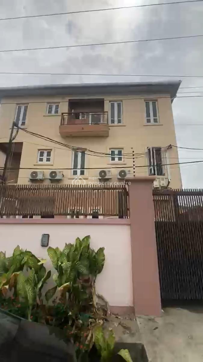 4 Bedroom Terrace Duplex, Gbagada Phase 1, Gbagada, Lagos, Terraced Duplex for Sale
