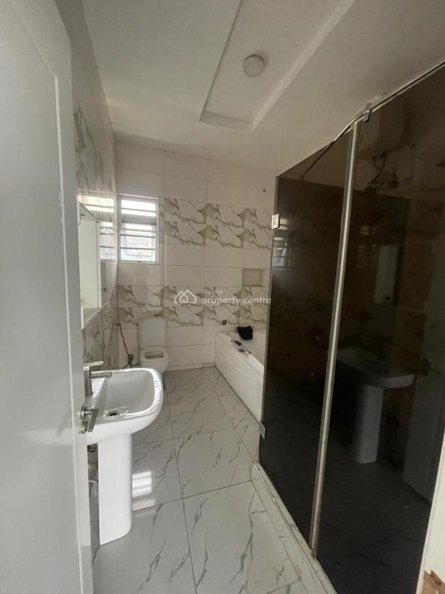 Newly Built 4 Bedroom Terrace Duplex, Oral Estate, Lekki Expressway, Lekki, Lagos, Terraced Duplex for Rent