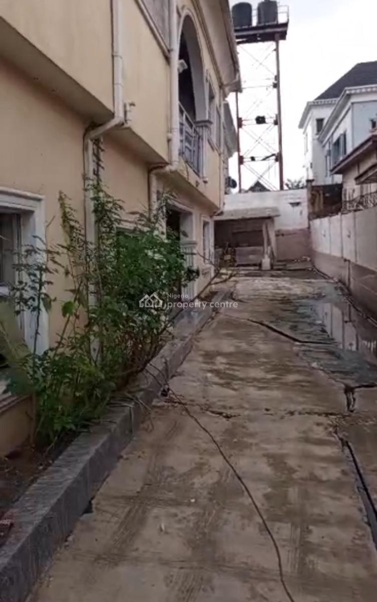 Demolishable Land, Gbagada, Medina, Gbagada, Lagos, Residential Land for Sale